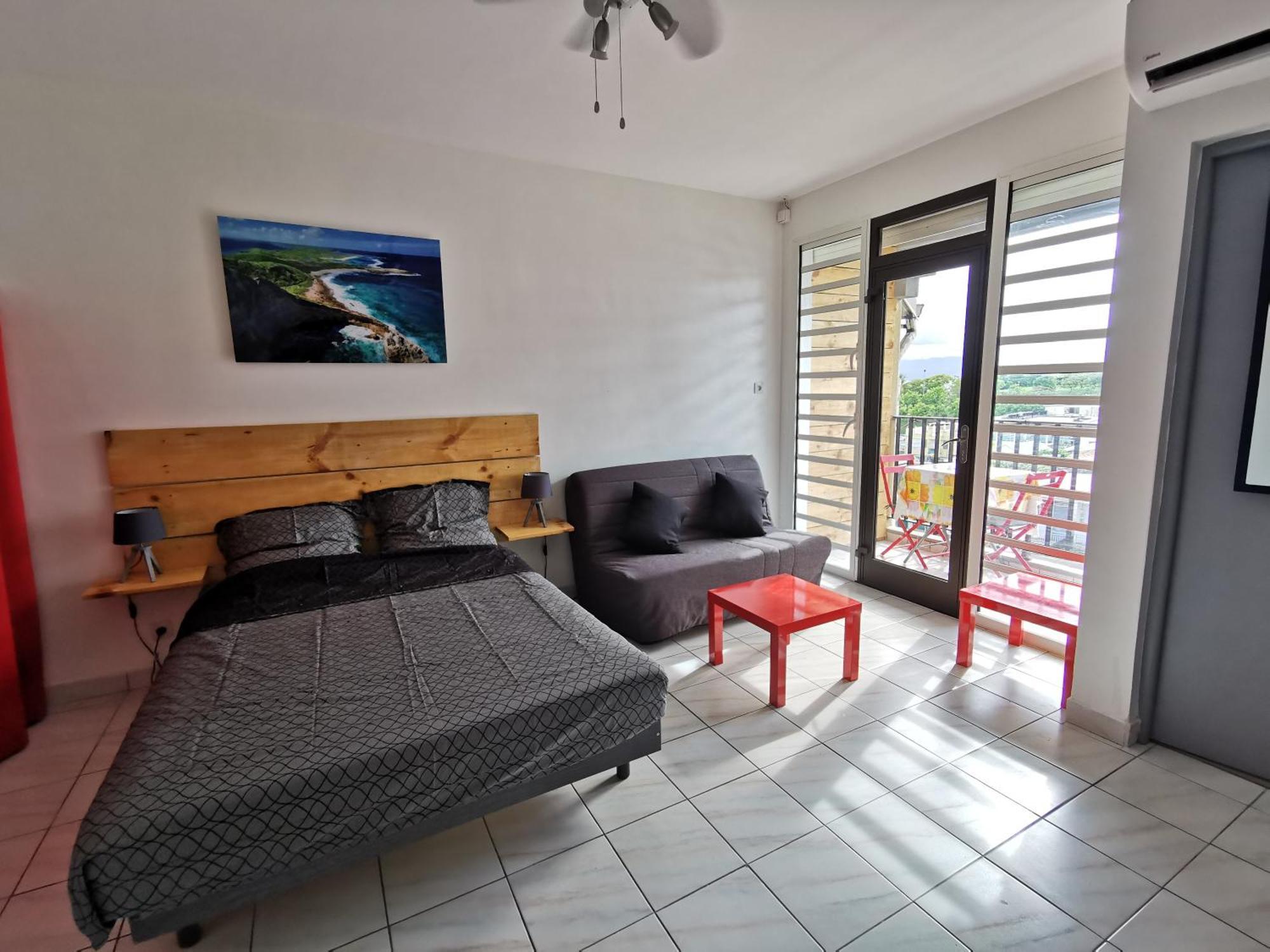 Appartement vue mer et montagne à 50m de la plage Le Gosier  Esterno foto